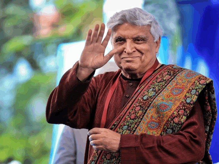 दिलजीत दोसांझ के सपोर्ट में उतरे जावेद अख्तर:कहा- उस गरीब को मालूम होता कि हालात बिगड़ेंगे, तो वो पागल थोड़ी है जो हानिया को लेता