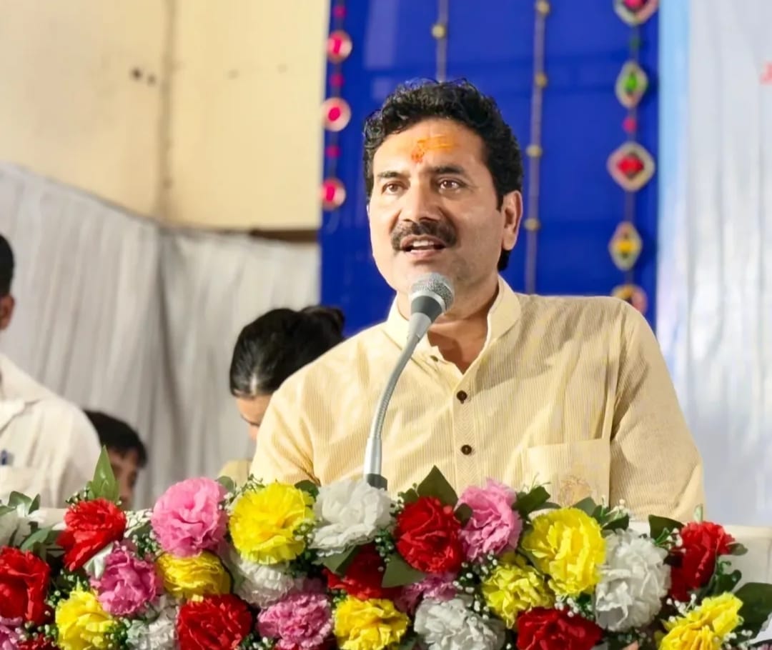 महाकाल मंदिर विवाद पर बीजेपी विधायक गोलू शुक्ला को पार्टी संगठन की फटकार, बेटे रुद्राक्ष के आचरण से नाखुश भाजपा ने जताई नाराज़गी