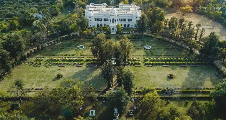 Saif Ali Khan's House: Location, Price, Images and More