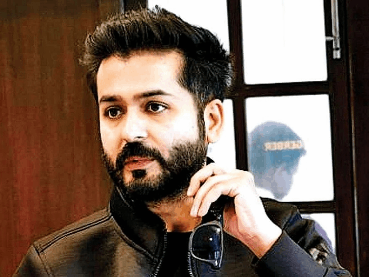 डायरेक्टर ने रणवीर के जन्मदिन के लिए रखा था सरप्राइज:लेकिन प्लान हुआ लीक, ‘धुरंधर’ का फर्स्ट लुक बर्थडे के दिन होगा रिलीज