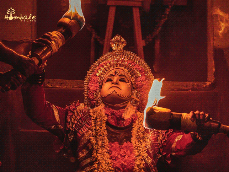 गांधी जयंती पर रिलीज होगी कांतारा: चैप्टर-1:एक्टर के बर्थडे पर मेकर्स ने नया पोस्टर किया जारी, योद्धा के लुक में दिखे ऋषभ शेट्टी