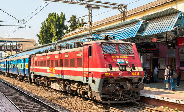 रेल यात्रियों के लिए खुशखबरी, झांसी-पुणे साप्ताहिक स्पेशल ट्रेन की सेवा दिसंबर तक बढ़ाई गई