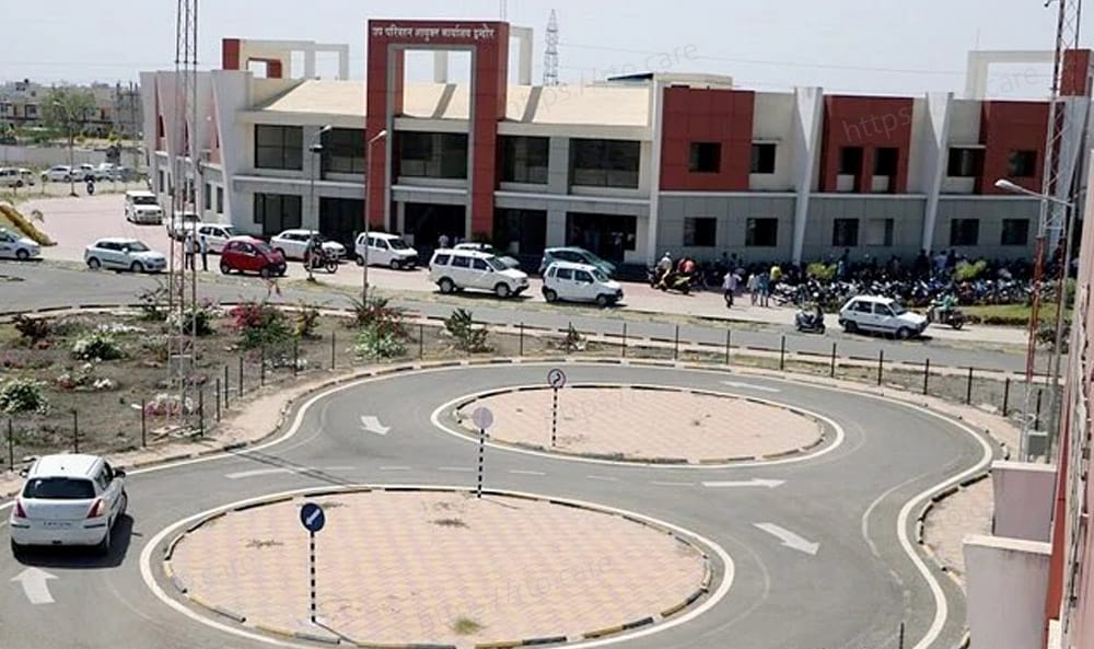 मध्य प्रदेश के RTO में जल्द होगी 175 नए कंप्यूटर ऑपरेटरों की भर्ती, पेंडिंग लाइसेंस और पंजीयन मामलों में आएगी तेजी, इंदौर RTO ने बनाया रिकॉर्ड